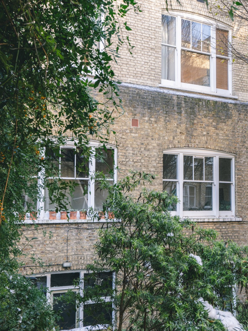 The Colonnades, Wilton Way